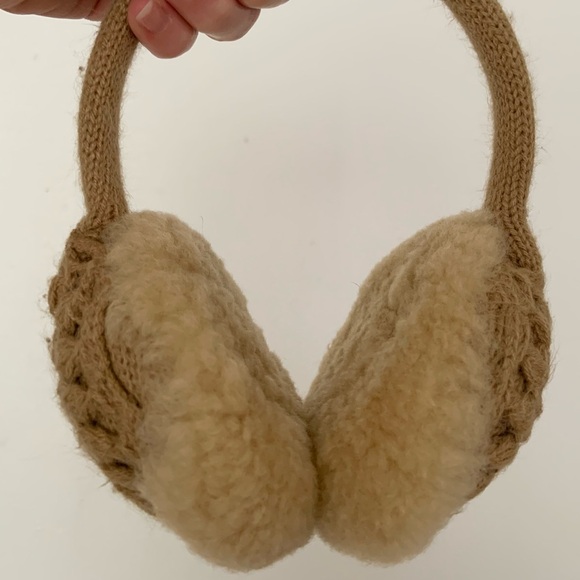 Ear Muffs, Soft and Cozy Winter Ear warmers. - Picture 5 of 14